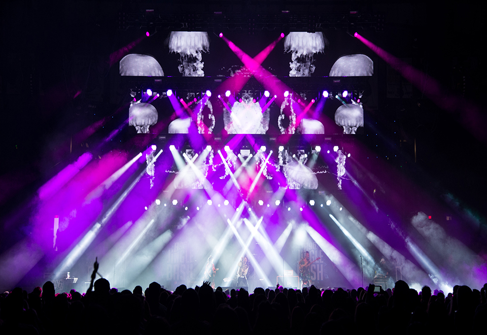 B96 Jingle Bash